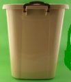 pojemnik plastikowy z pokrywką 50 litrów brązowy 3.JPG