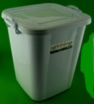 POJEMNIK PLASTIKOWY Z POKRYWKĄ 50 LITRÓW