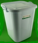 POJEMNIK PLASTIKOWY Z POKRYWKĄ 70 LITRÓW