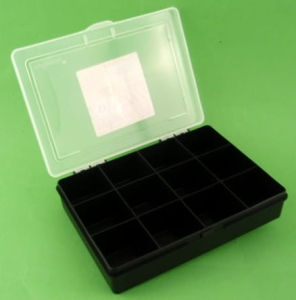 POJEMNIK Z 12 PRZEGRÓDKAMI ORGANIZER 19x13,5 CM