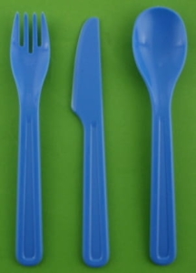 KOMPLET  SZTUĆCÓW PLASTIKOWYCH 12 ELEMENTÓW