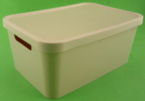 pojemnik plastikowy z pokrywką 4,5 litra turan kremowy 1.JPG