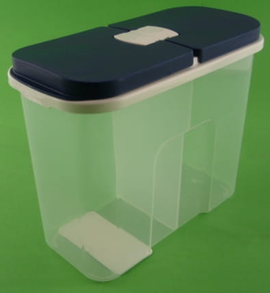 dozownik bager 2,1 litra granatowy 1.JPG