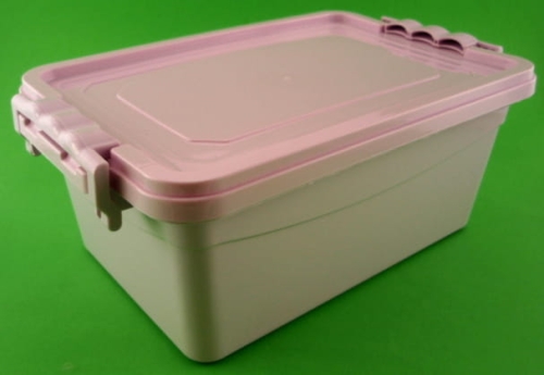 pojemnik plastikowy z pokrywką 6,5 litra liliowy 1.JPG