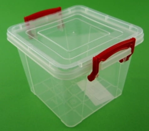 POJEMNIK PLASTIKOWY Z POKRYWKĄ 0,6 LITRA